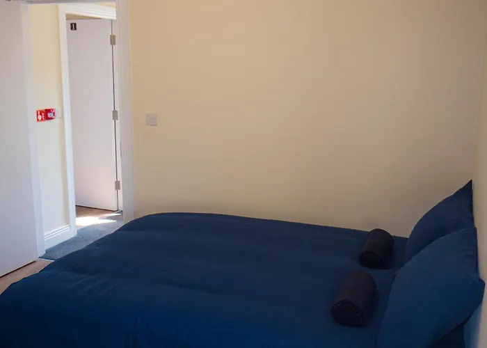 En-suite Double Near Croke Park - 2 بيت ضيافة 3*
