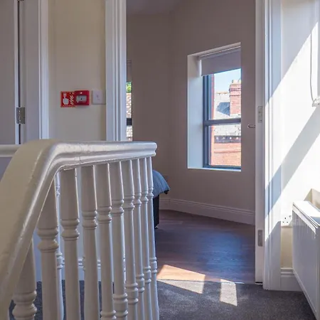 En-suite Double Near Croke Park - 2 ゲストハウス