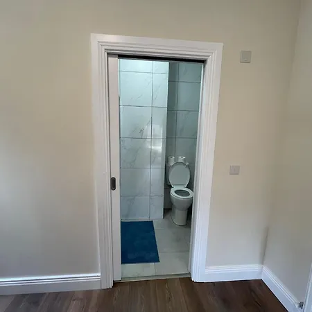 En-suite Double Near Croke Park - 2 *