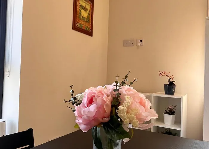 En-suite Double Near Croke Park - 2 3* Dublin